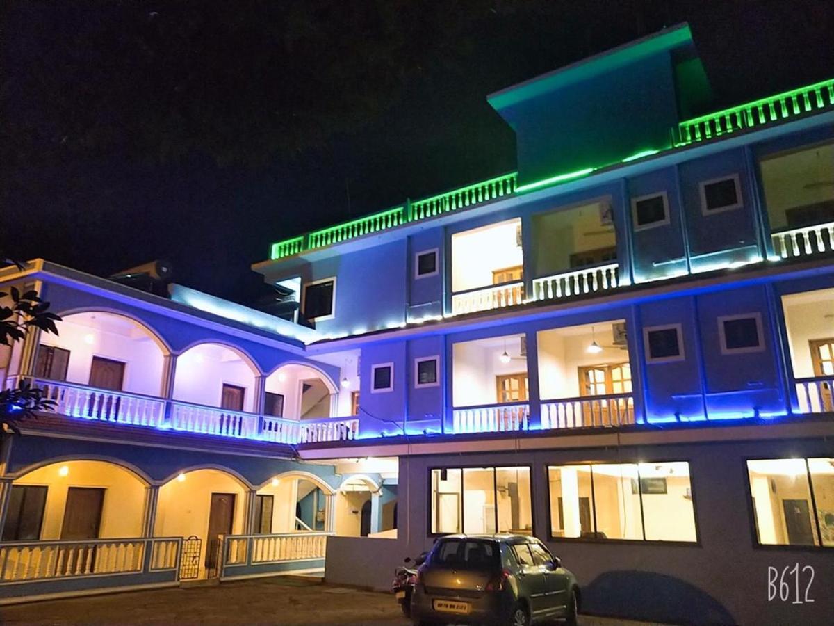 Dom'S Inn Calangute Extérieur photo