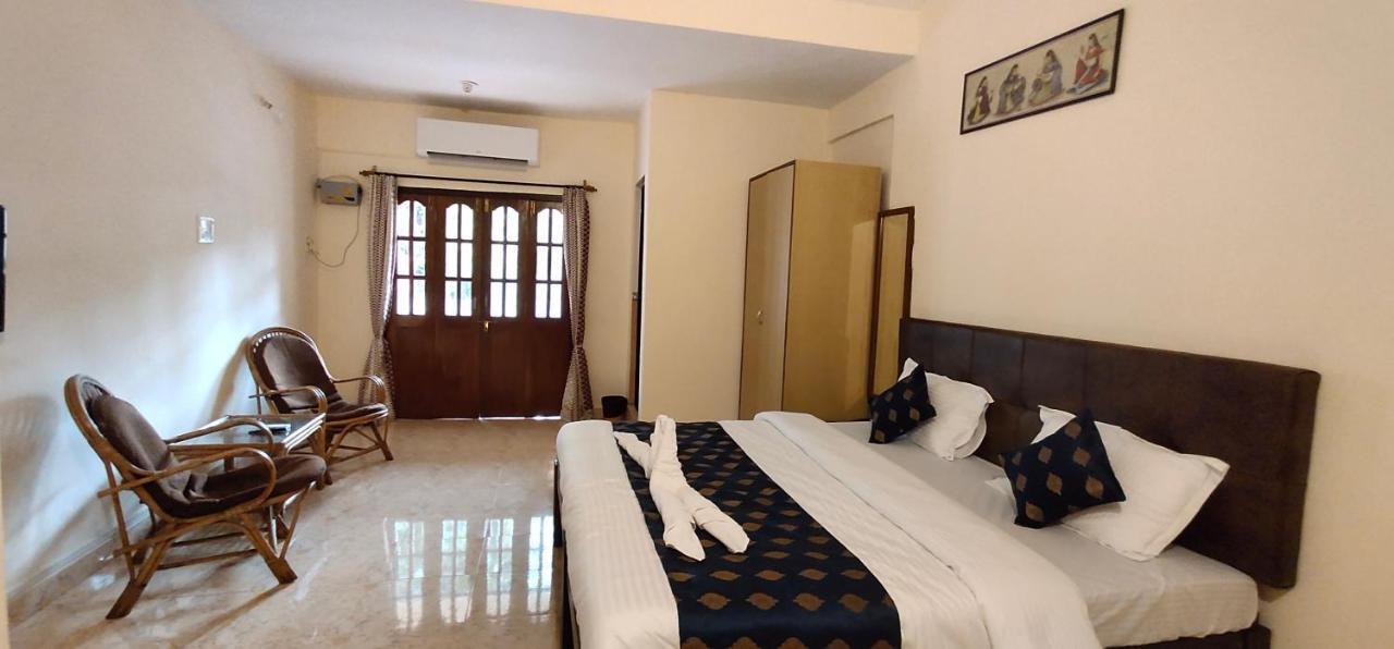 Dom'S Inn Calangute Extérieur photo